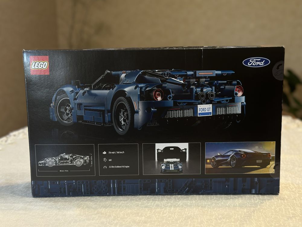 LEGO Technic Ford GT 42154