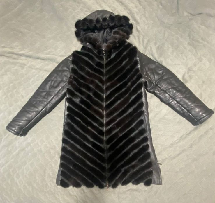 Справжня норкова шуба з відстігними кожаними рукавами