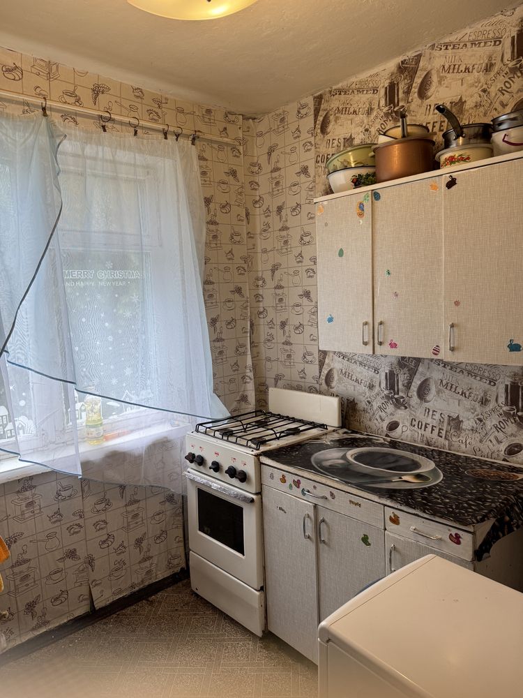 Продам 3 к квартиру пр. Богдана Хмельницкого , Поля