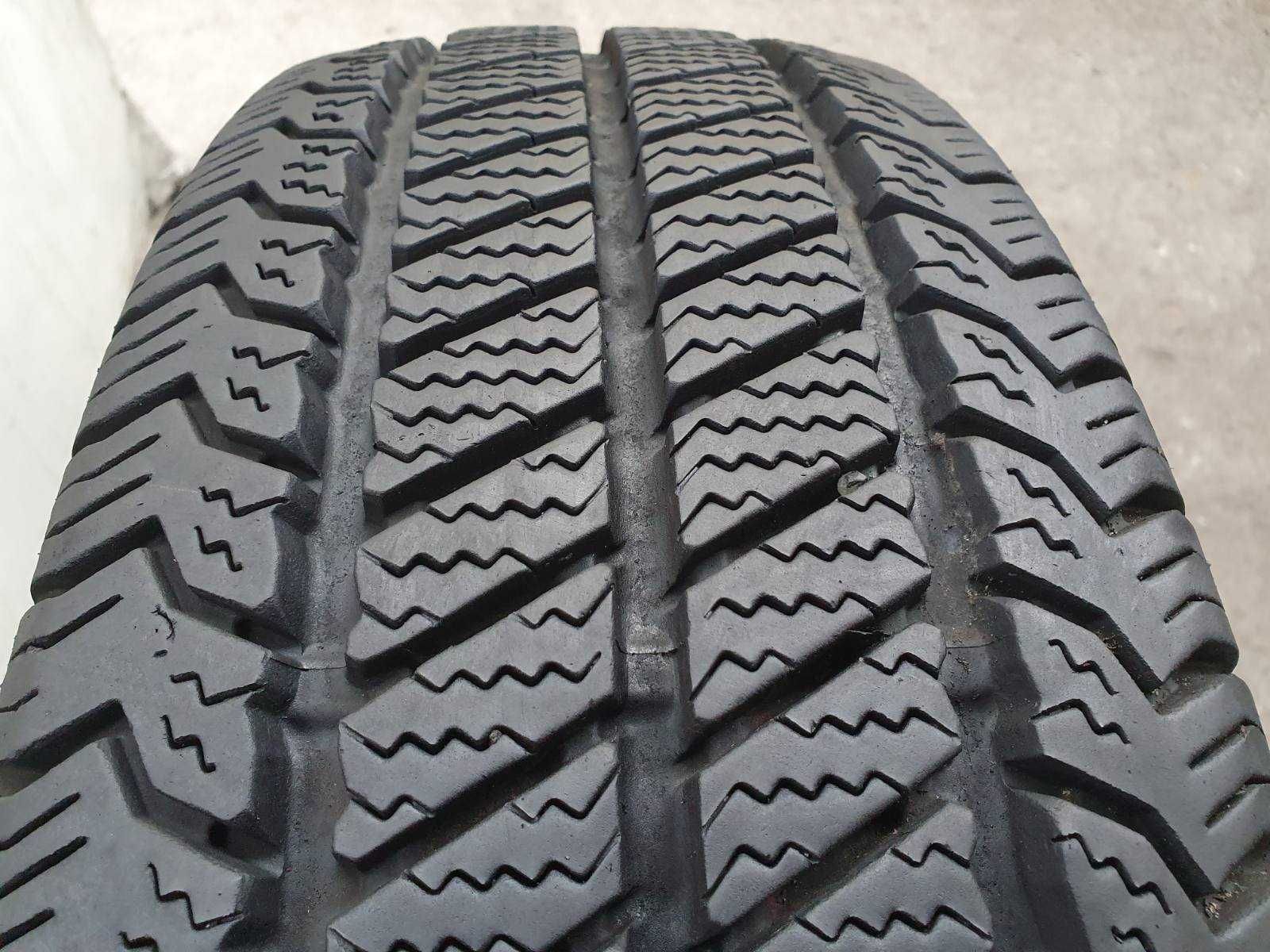 2x Barum Snovanis 2  215/65r16C  8,8mm