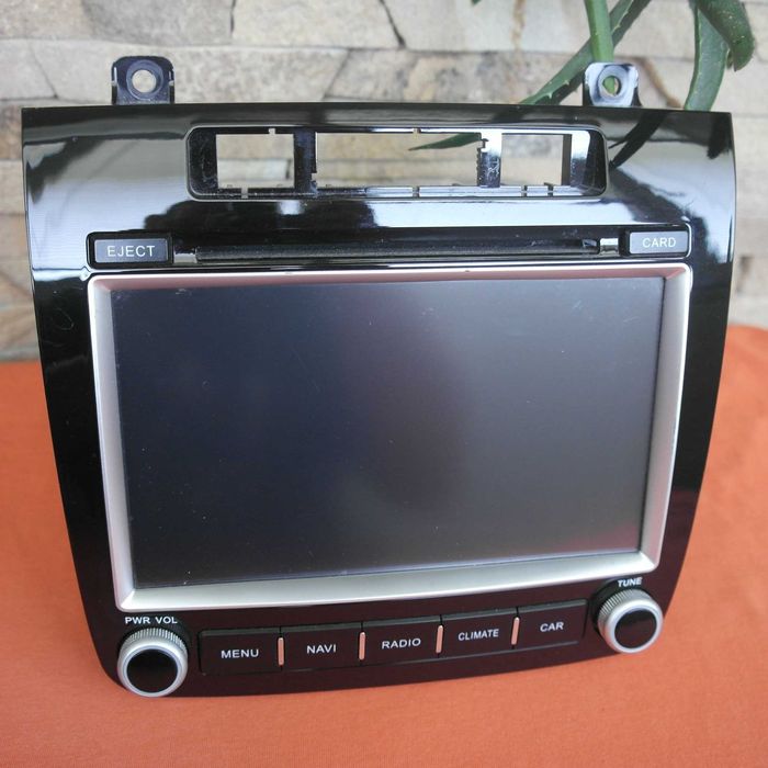 Штатная магнитола RoadRover для Volkswagen Touareg – 2011-2015