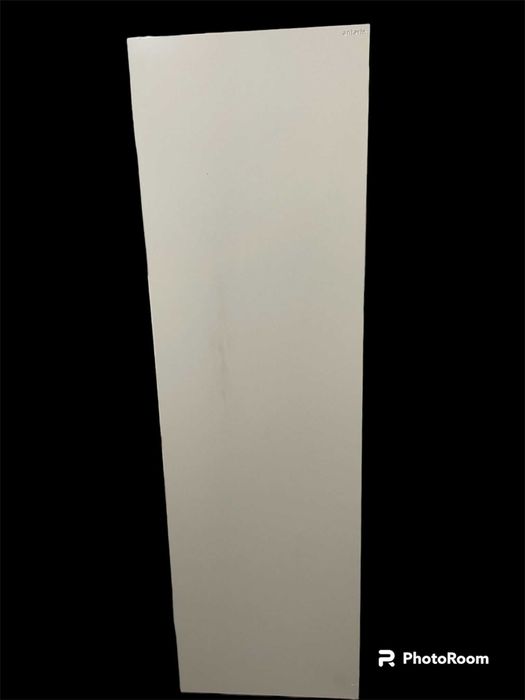 Roupeiro de cor branca