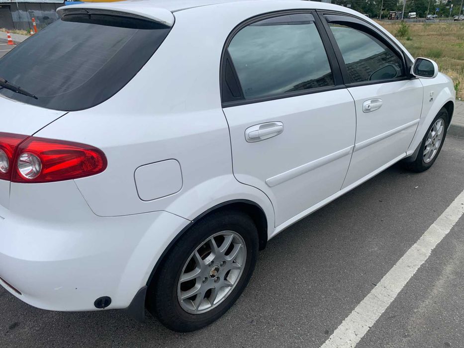 Продаж власного  авто. Chevrolet Lacetti CDX 1.8