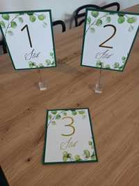 Numery na stoły ślubne z stojaczkiem