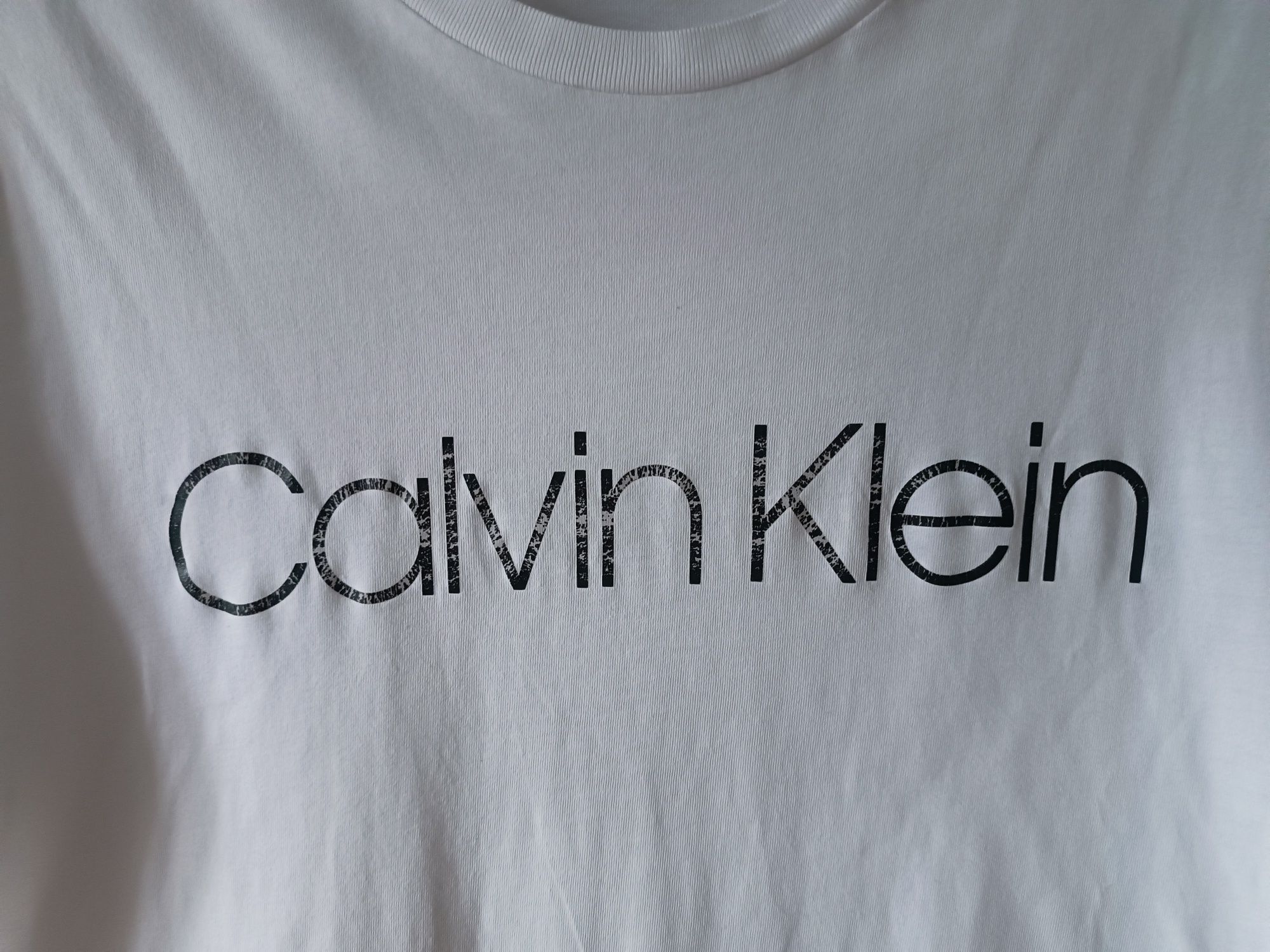 Biała koszulka Calvin Klein