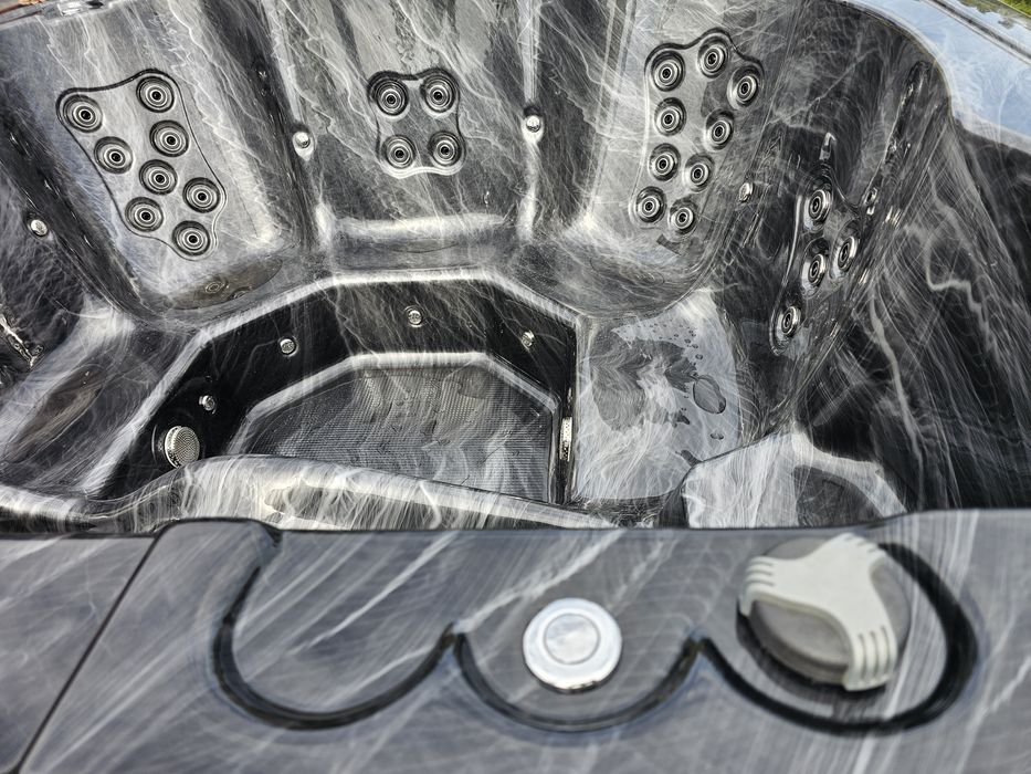 Jacuzzi akrylowe gorąca beczka