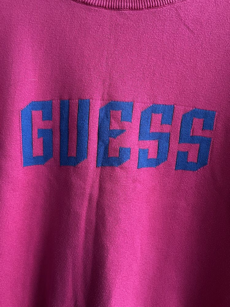 Свитер Guess рожевий