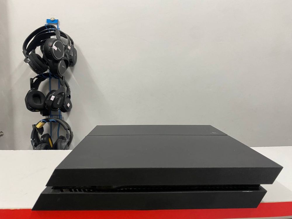 PlayStation 4 FAT 1 TB CUH-1216B