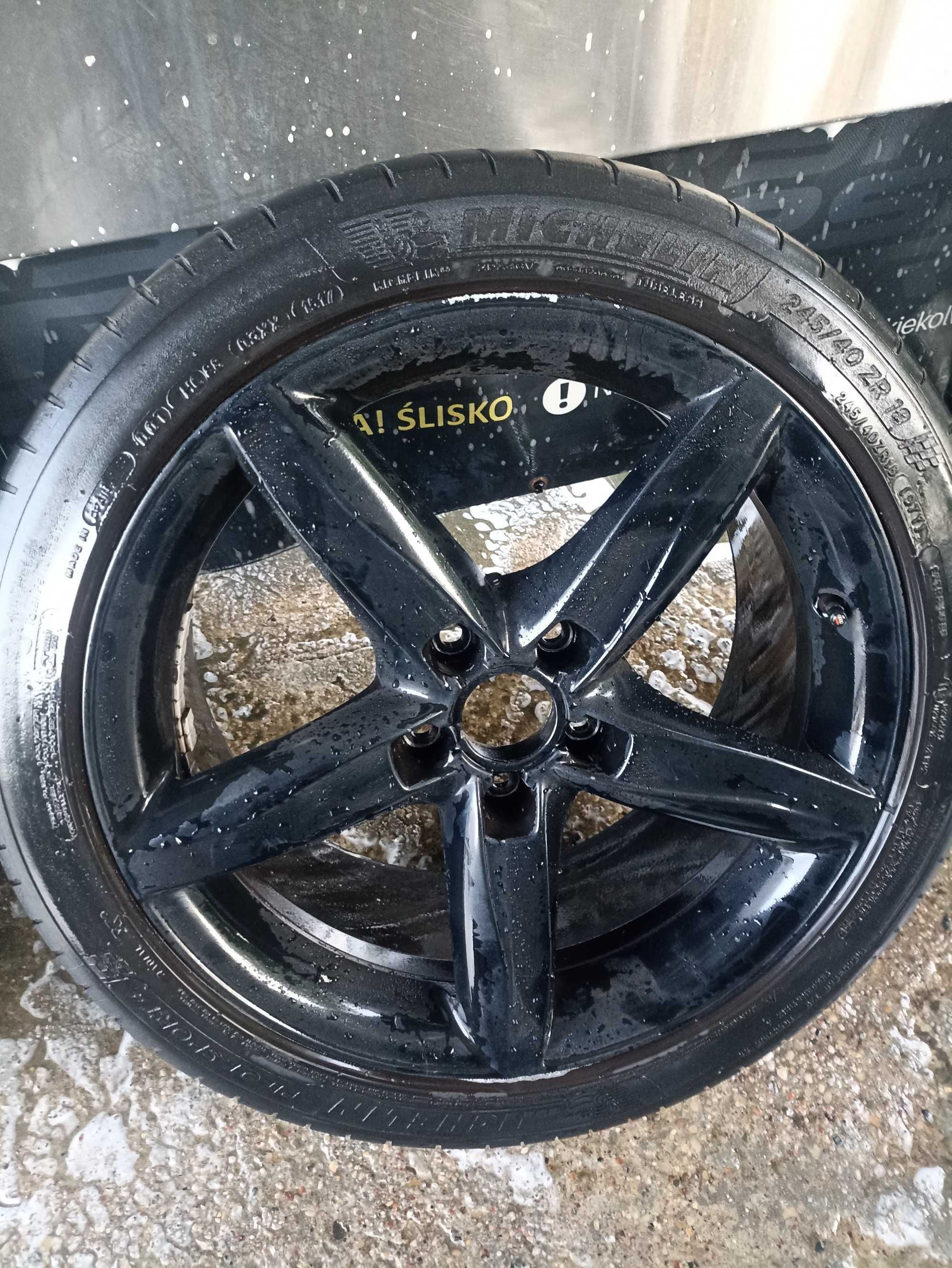Felgi oryginalne audi 5x112 18 opony 245/40
