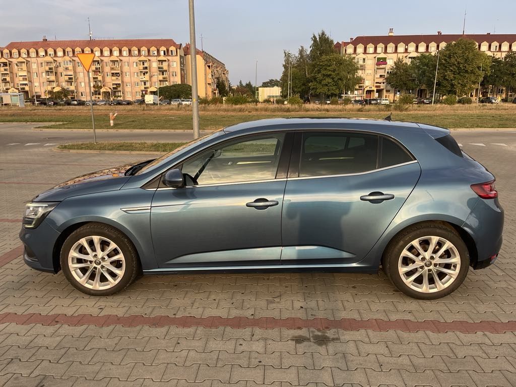 Renault Megane IV 2018, INTENS, ambiente, krajowy