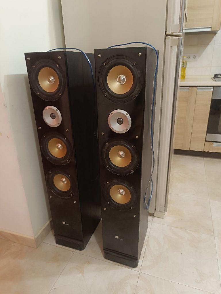 Продам Hi-Fi Акустика Pure Acoustics QX-900F