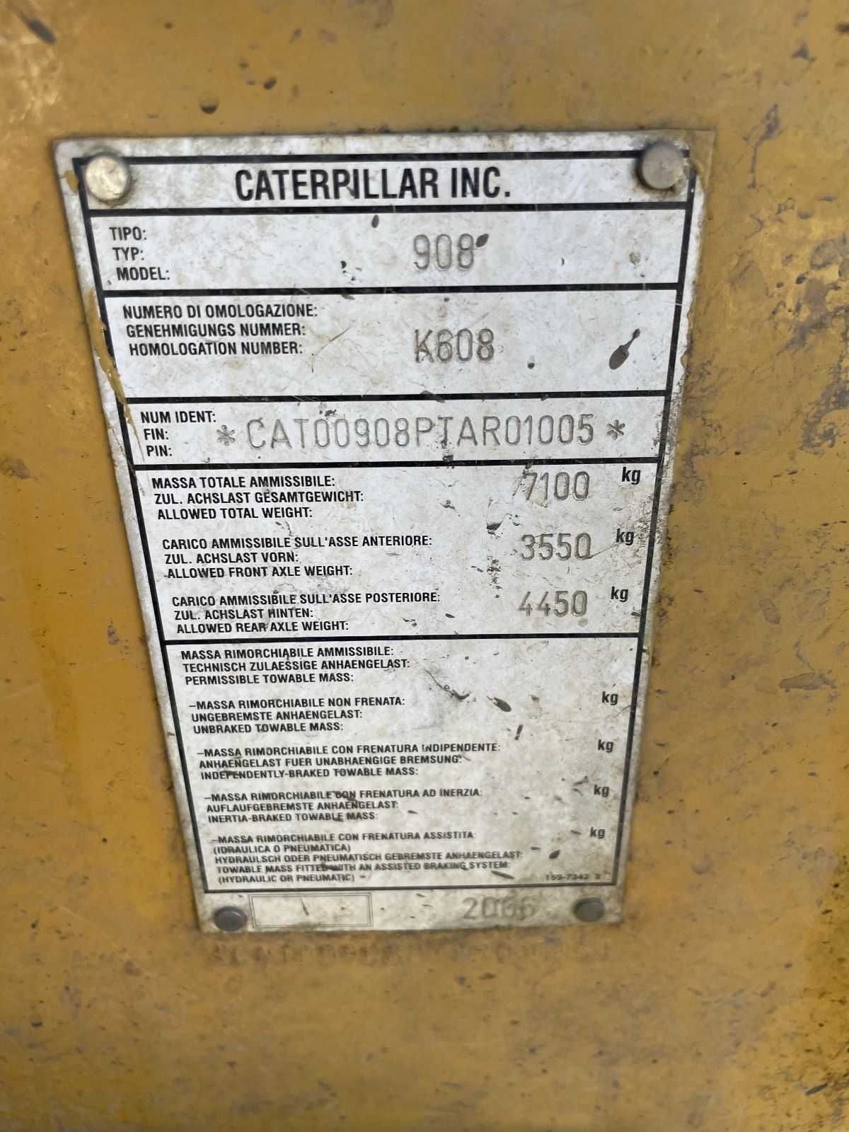 Ładowarka CAT 908