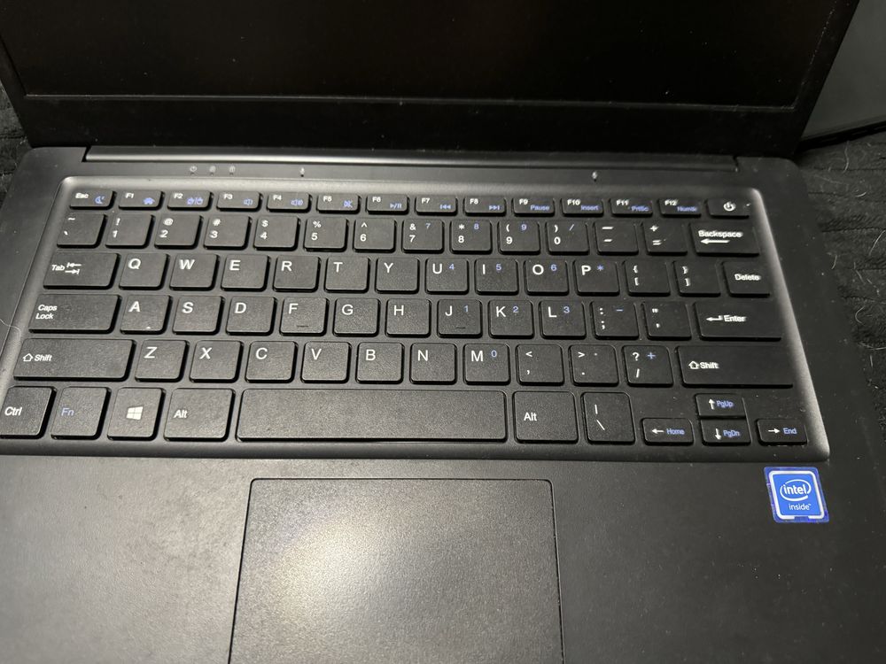 Laptop dgm uszkodzony