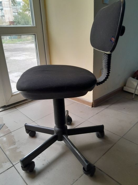 Стул компьютерный