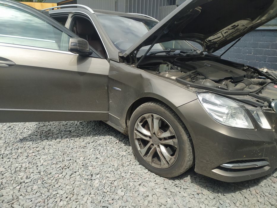 Розборка Шрот СТО Осокорки Mercedes Benz Eclass S212 2.2 disel