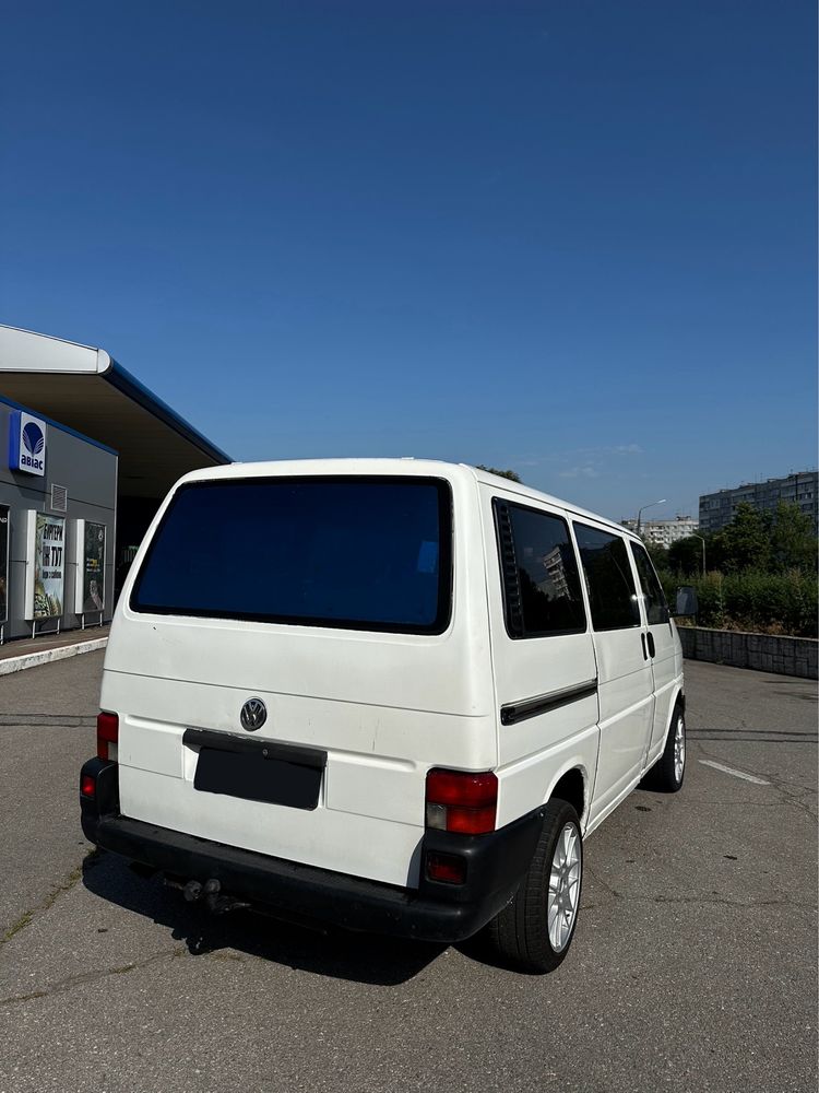 Volkswagen transporter 2.4 дизель