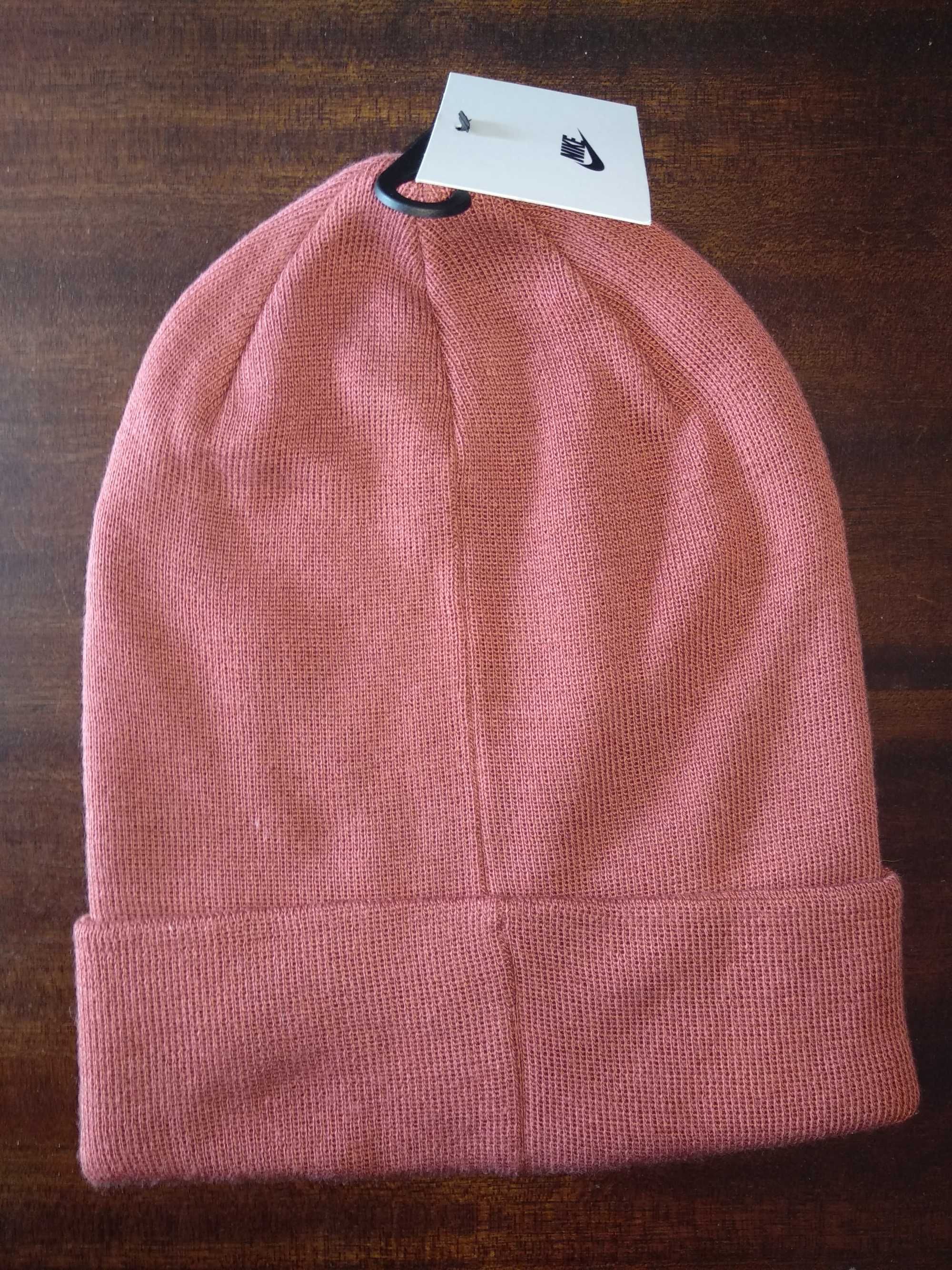 Gorro Bordeaux Nike Novo c/ Etiqueta
