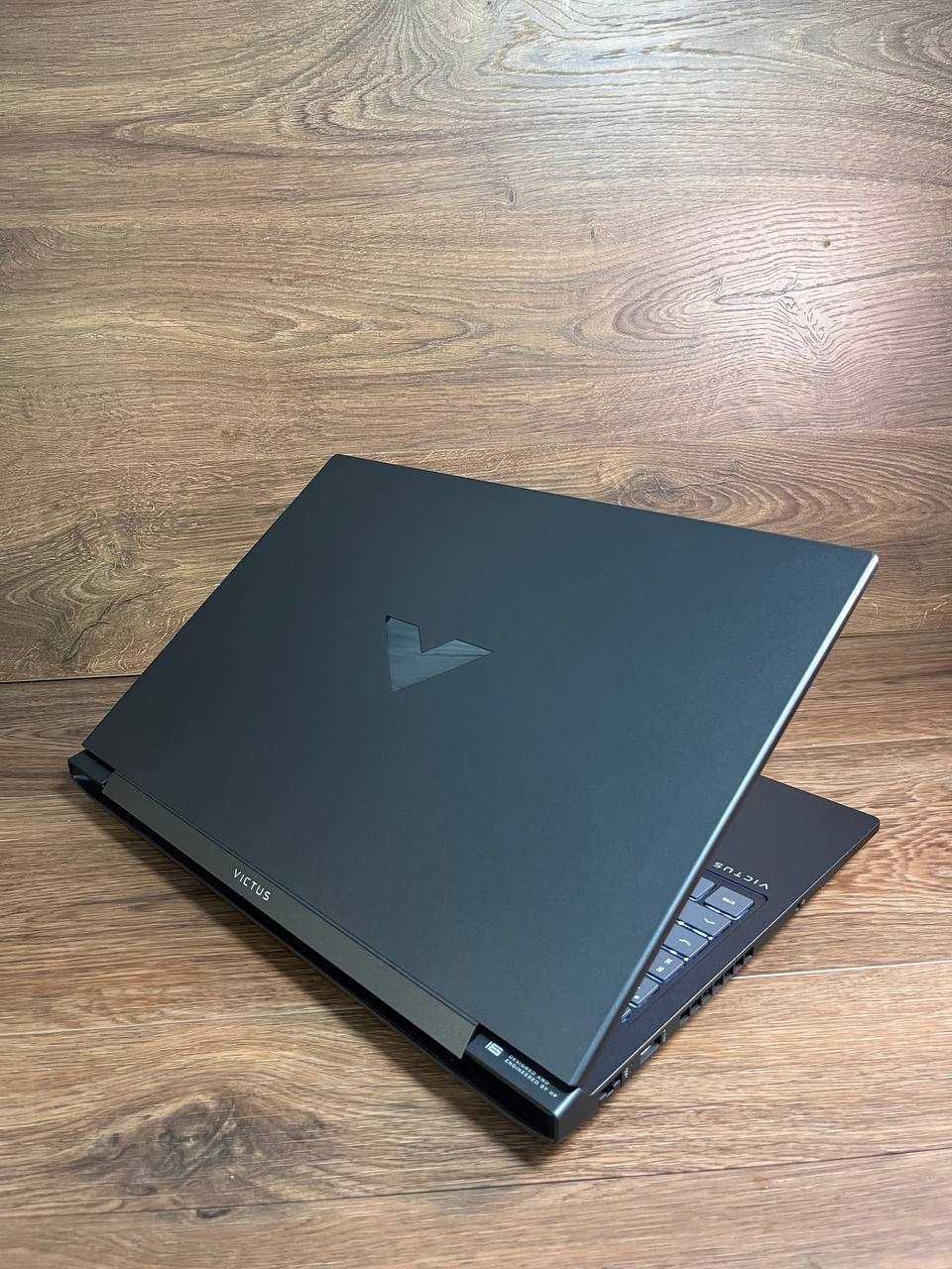 HP Victus Gaming 16\RTX 4070(8Gb)\Ryzen 7 7840HS\DDR5-32Gb\M2 SSD-1Tb
