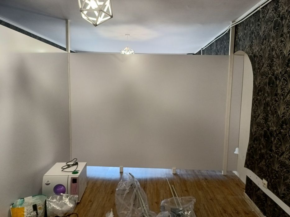 Ścianki działowe. Meble kosmetyczne