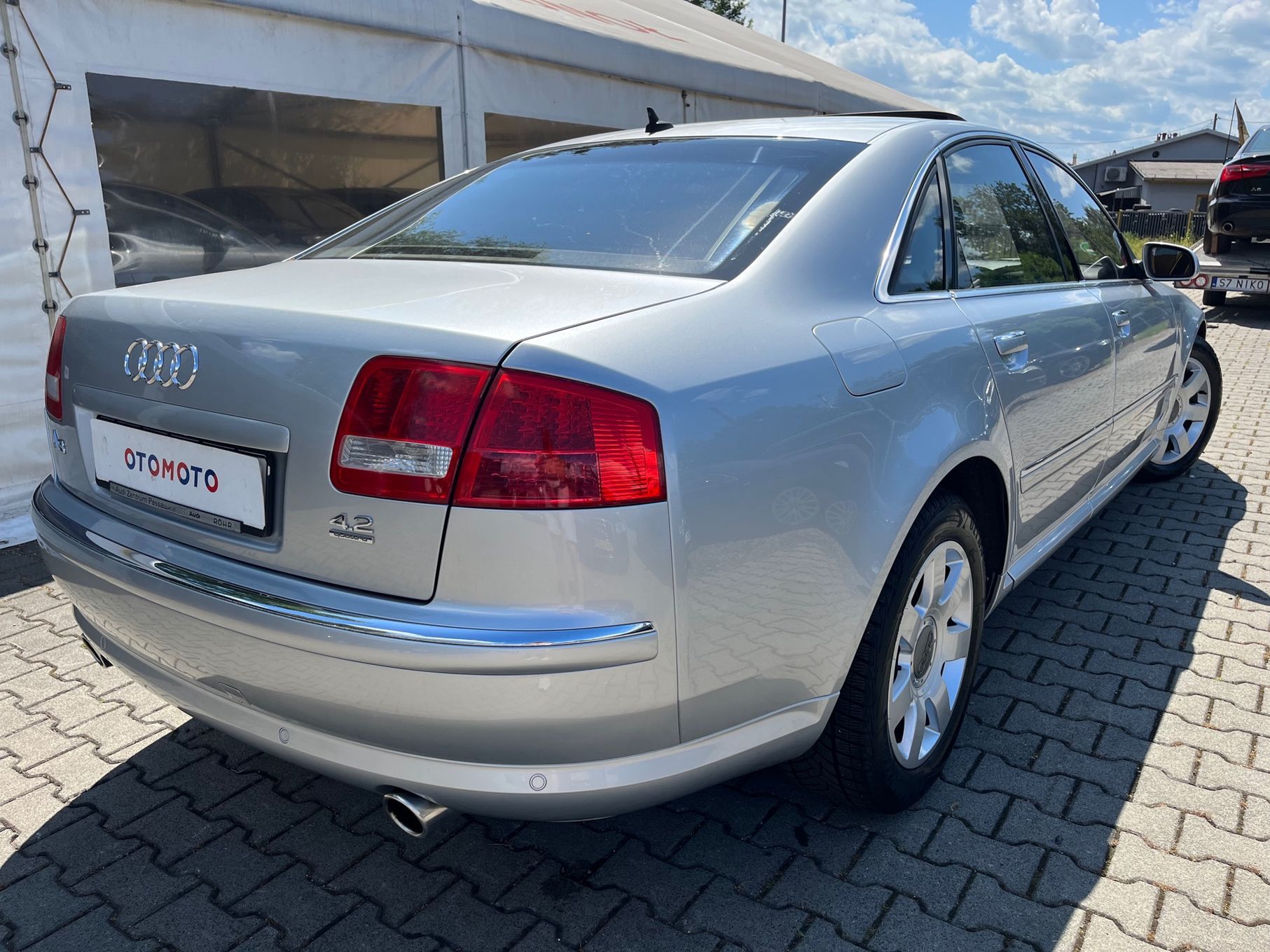 Audi A8 IDEAŁ Solar Keyles Radar 4xKlima Bose F1 El.Rolety FULL Bixen Webasto