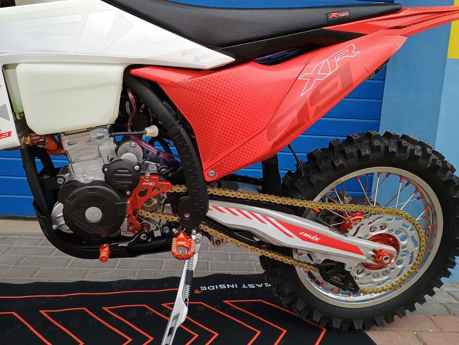 CROSS Asix XR99 XR 99  XR 300 / Motorider/ Siedlce-Janowska 32