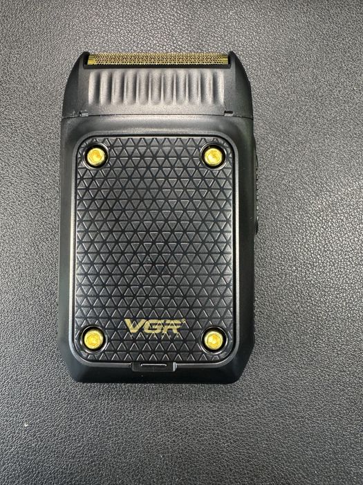 Шейвер бритва vgr 353 для бороди дорожній