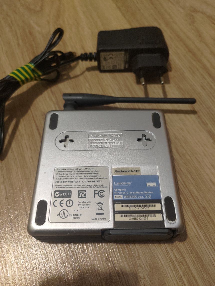 Router Linksys + zasilacz
