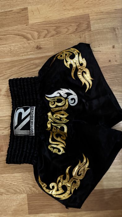 Продам шорти для боксу Another Boxer