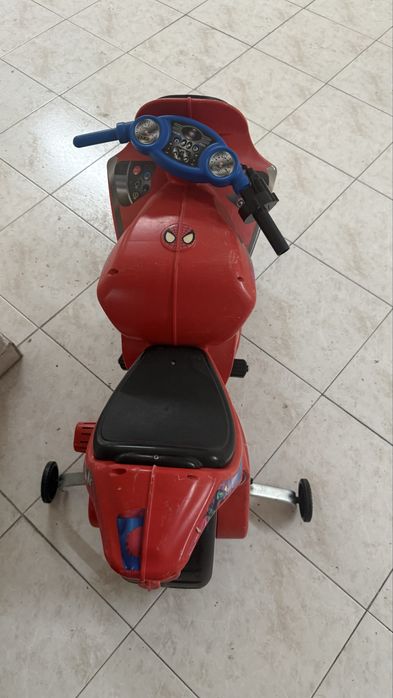 Moto crianca spiderman