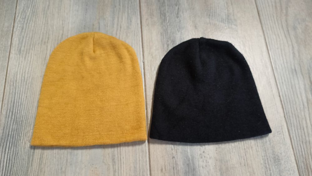 Czapki damskie r.uniwersalny