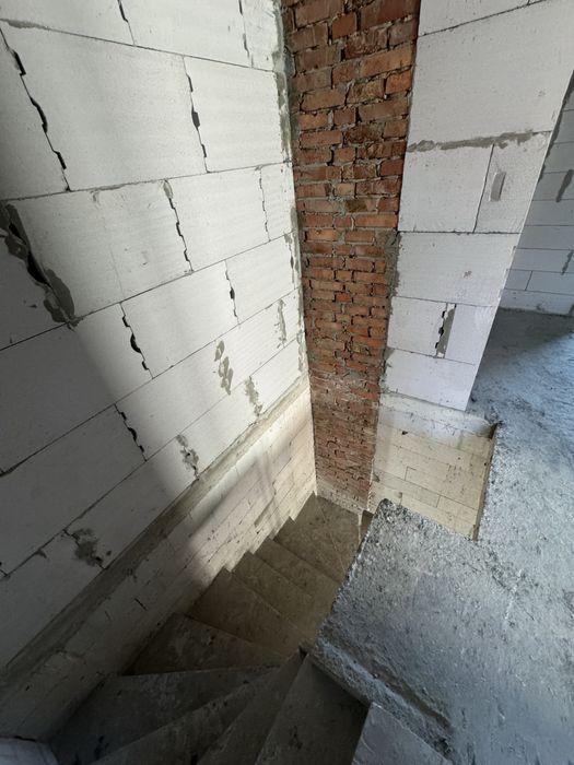 Продаж будинку Пасіки-Зубрицькі