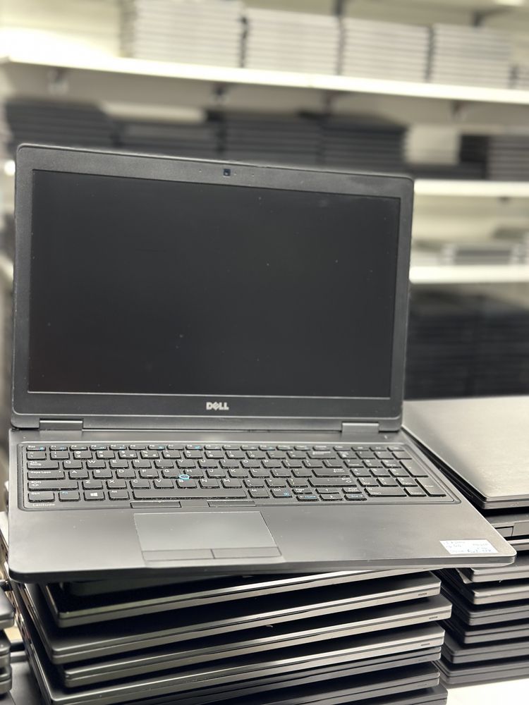 Laptop Dell Latitude E5580 15,6" Intel i5 RAM 16GB SSD 512GB