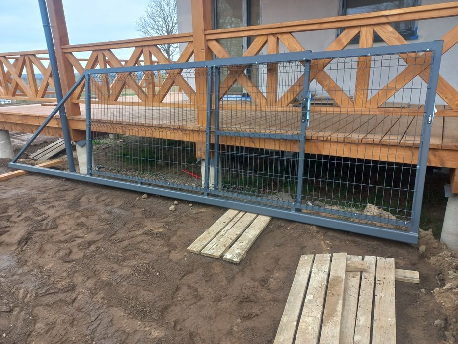 Brama przesuwna 400x150.