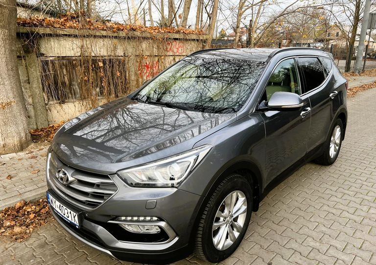 Hundai Santa Fe 2016