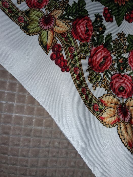 Хустка українська платок шарф шаль на голову узор до церкви