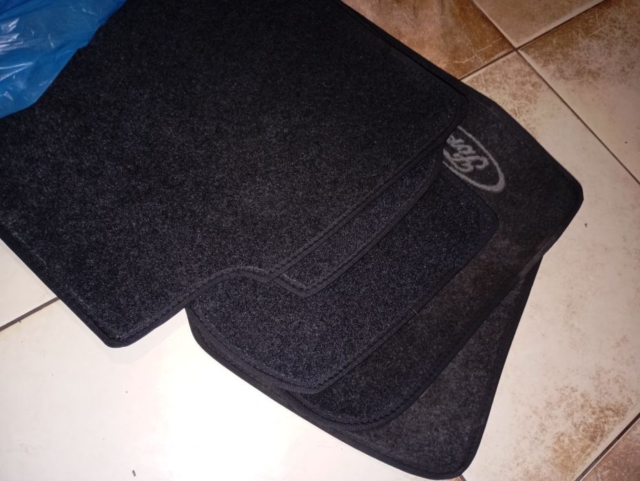 Продам коврики для форд фьюжен Америка