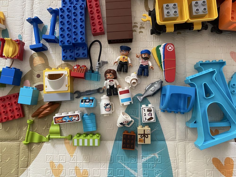 Lego Duplo 10874 Pociąg parowy + Lego Duplo 10875 Pociąg towarowy