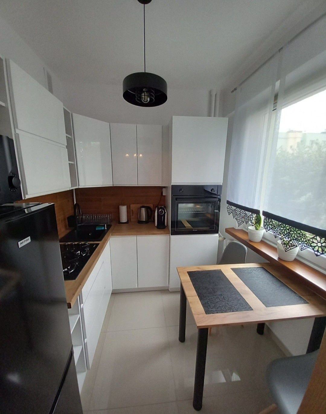 Komfortowy apartament na doby, parking.