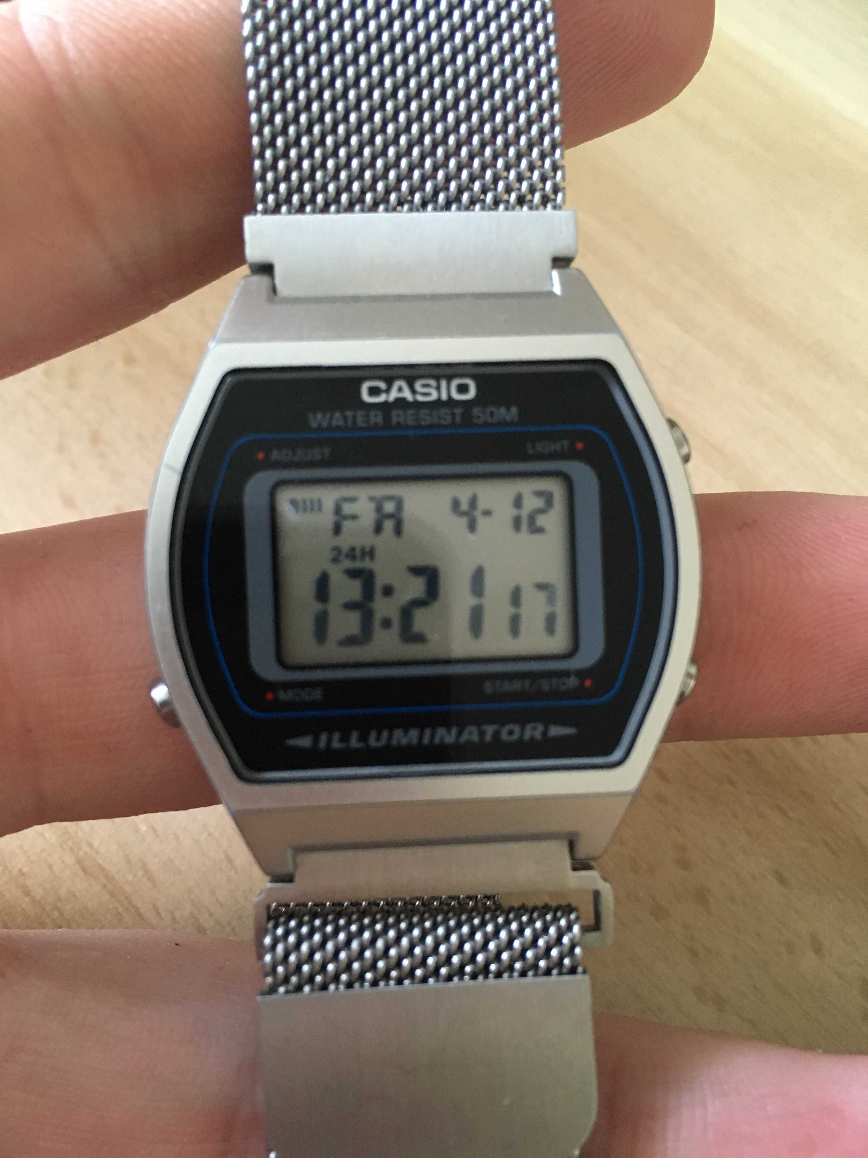 Годинник Casio Illuminator b640w