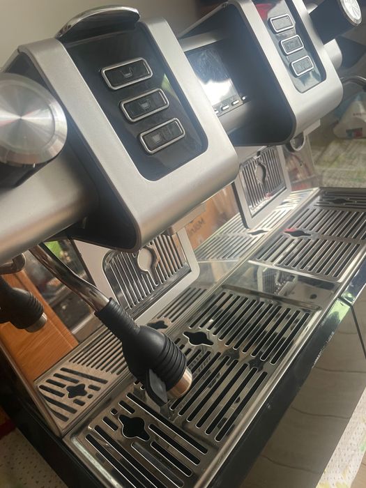 Máquina de café profissional