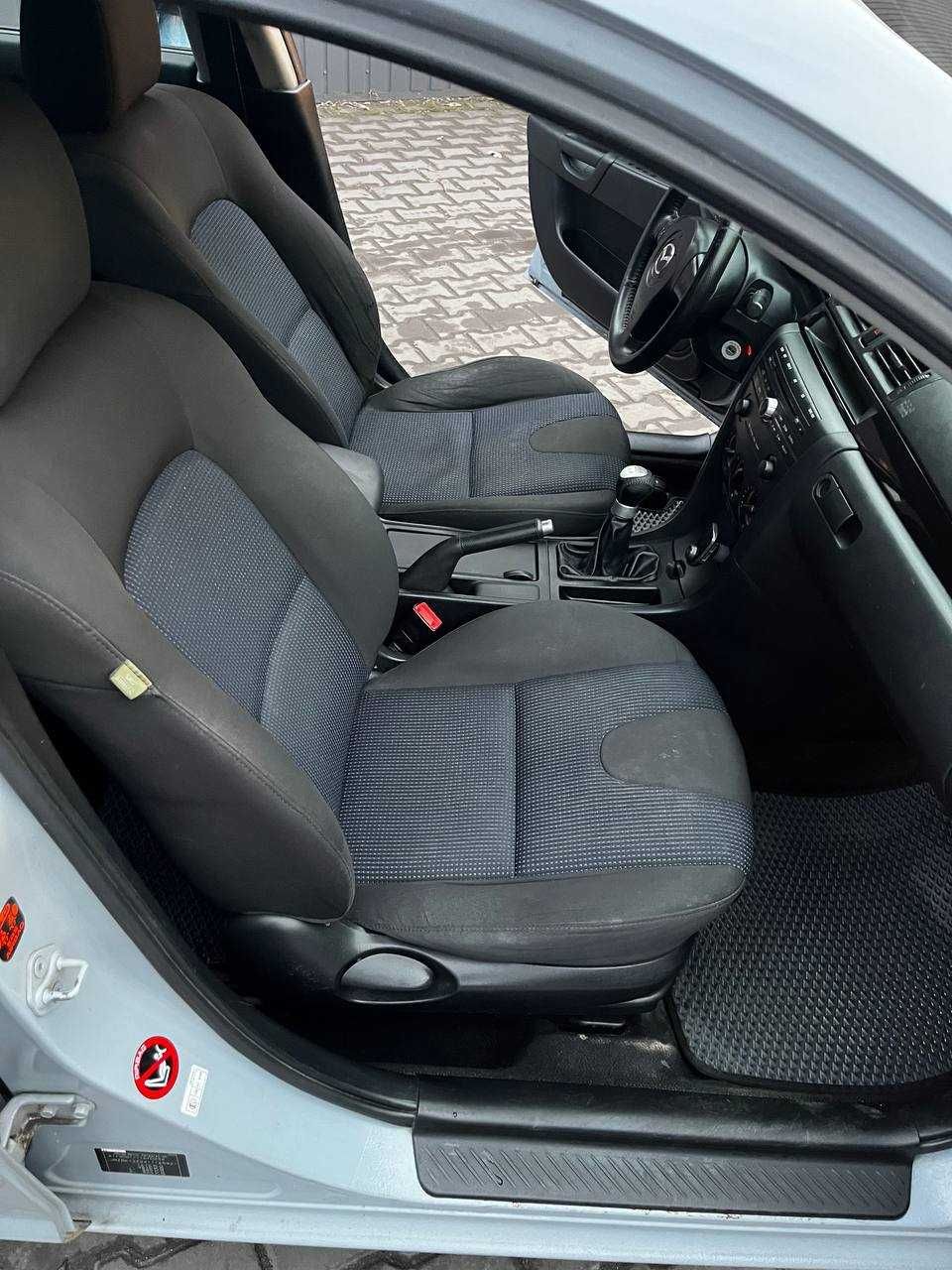 MAZDA 3 2003г 3800$