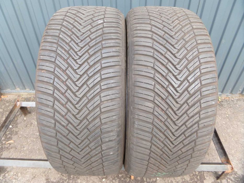 160. Opony całoroczne 245/45/19