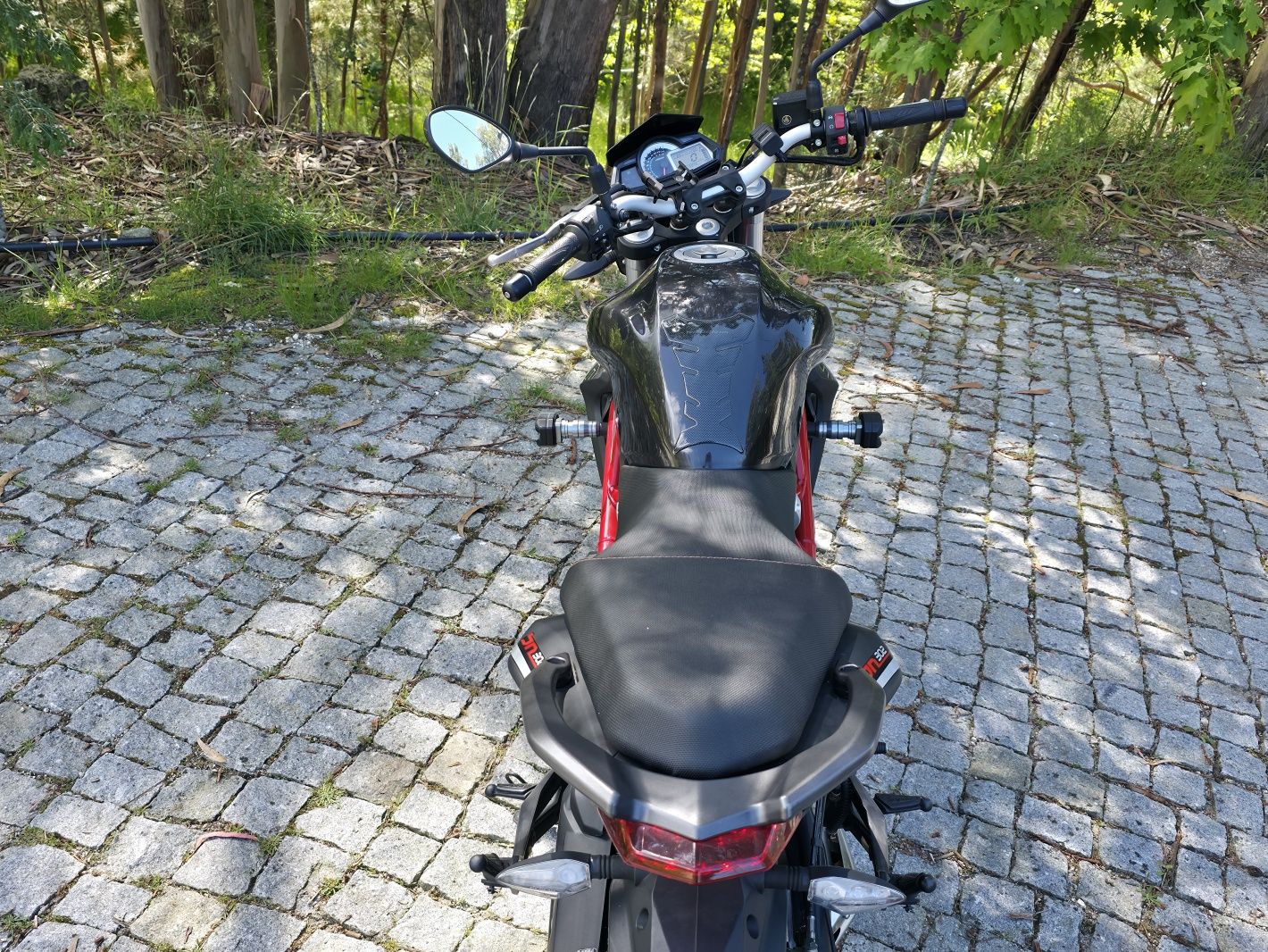 Benelli bn 302 igual a novo