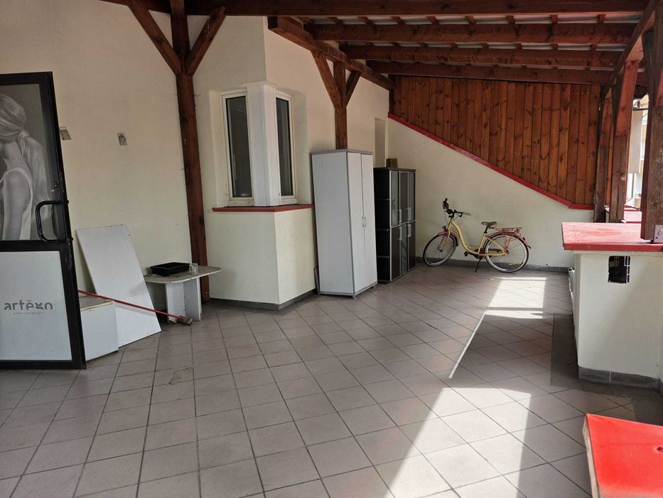 Syndyk sprzeda prawo własności nieruchomości lokalowej niemieszkalnej