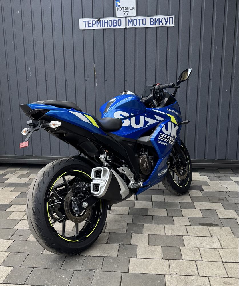 Suzuki GixxeR 250 підготовлений доставка без пробігу