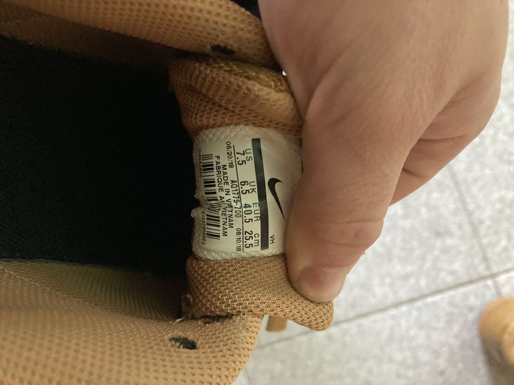Sapatilha nike em bom estado