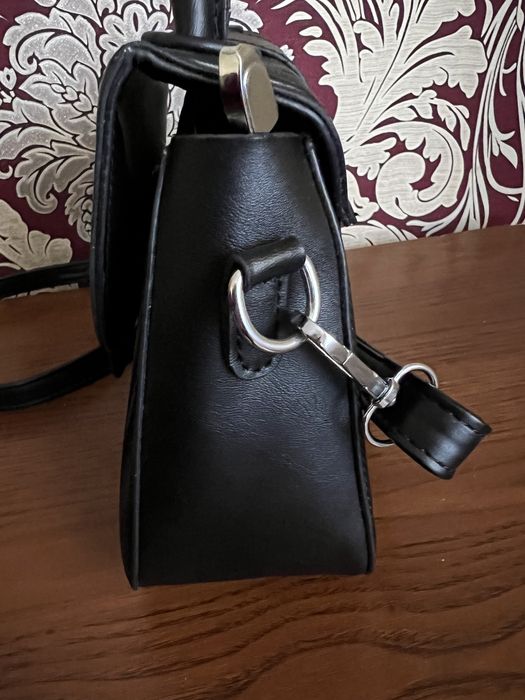 Сумка жіноча