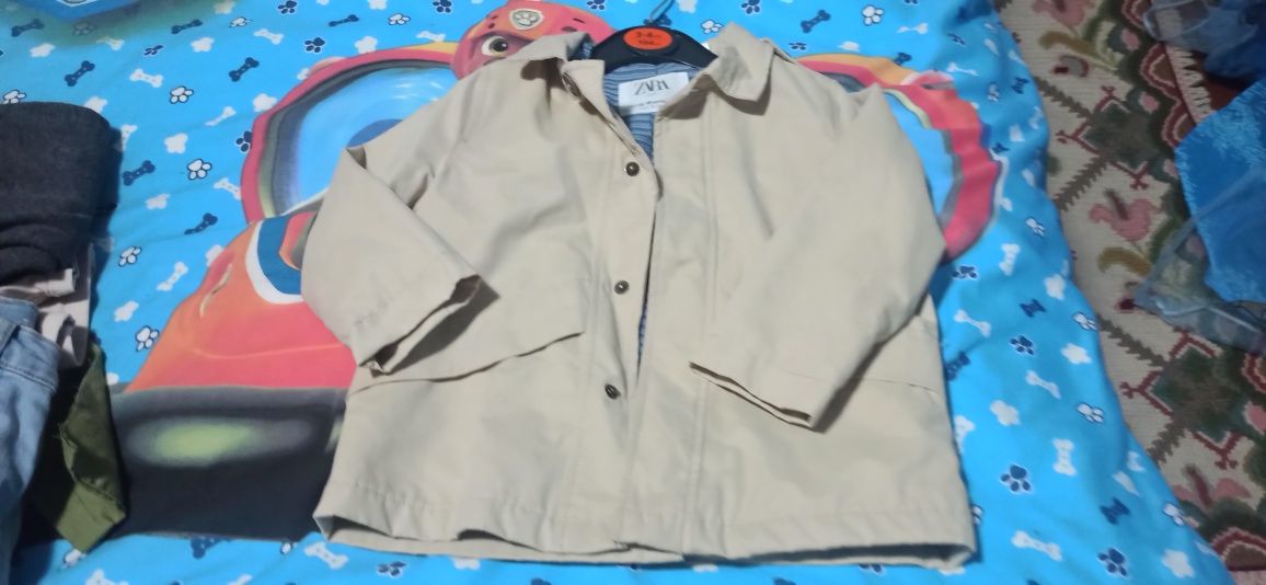 Parka zara 12-18 meses