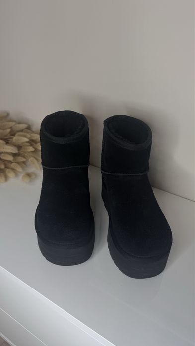 Ugg зимові на платформі чорні