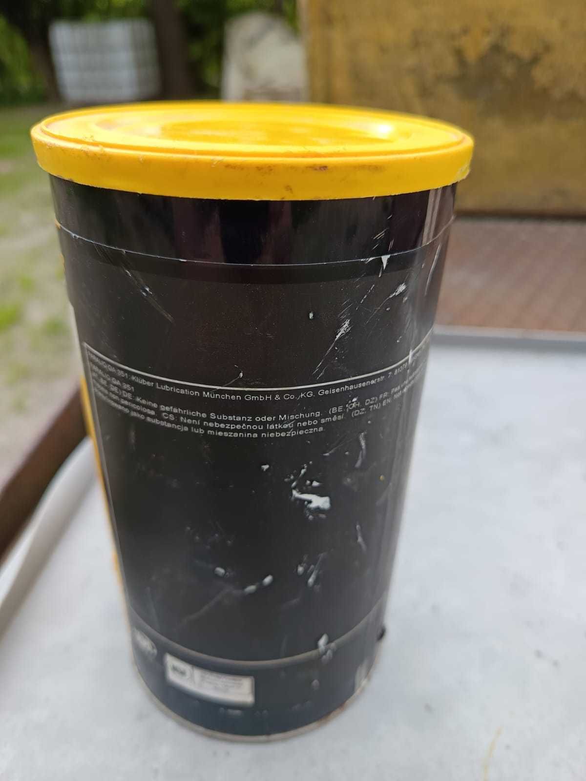 Sprzedam smar Kluber Lubrication PARALIQ GA 351
